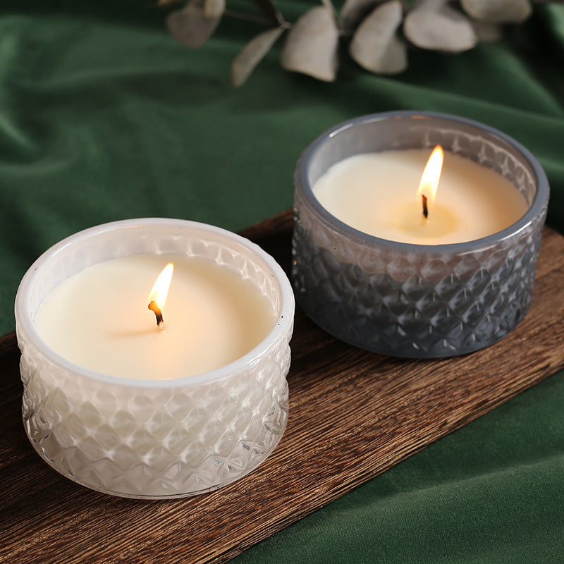Companion soy wax decorative candle, size detail