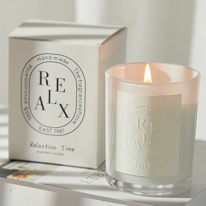 white luxury gift box packaging for Delphy Essential Oil Osmanthus Candle.